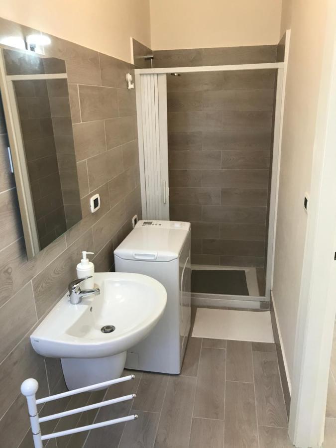 B&B Parco 2 Giugno Bari Bagian luar foto